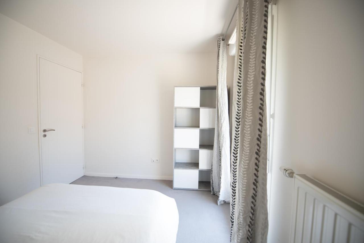 Appartements De 2 Ou 3 Chambres A 40 Minutes De Paris Courcouronnes Exterior foto